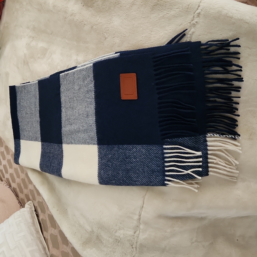 Coach Shawl Wrap Blue and white. Large